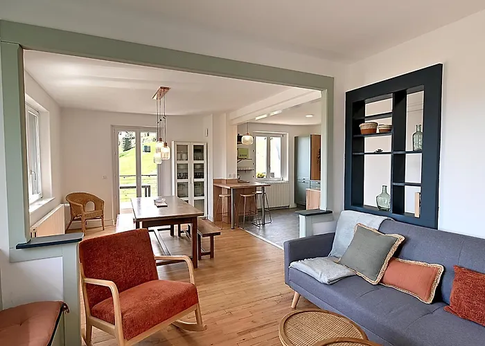 Le Chemin Des Cerisiers - Maison Vue Montagne Ле-Толи